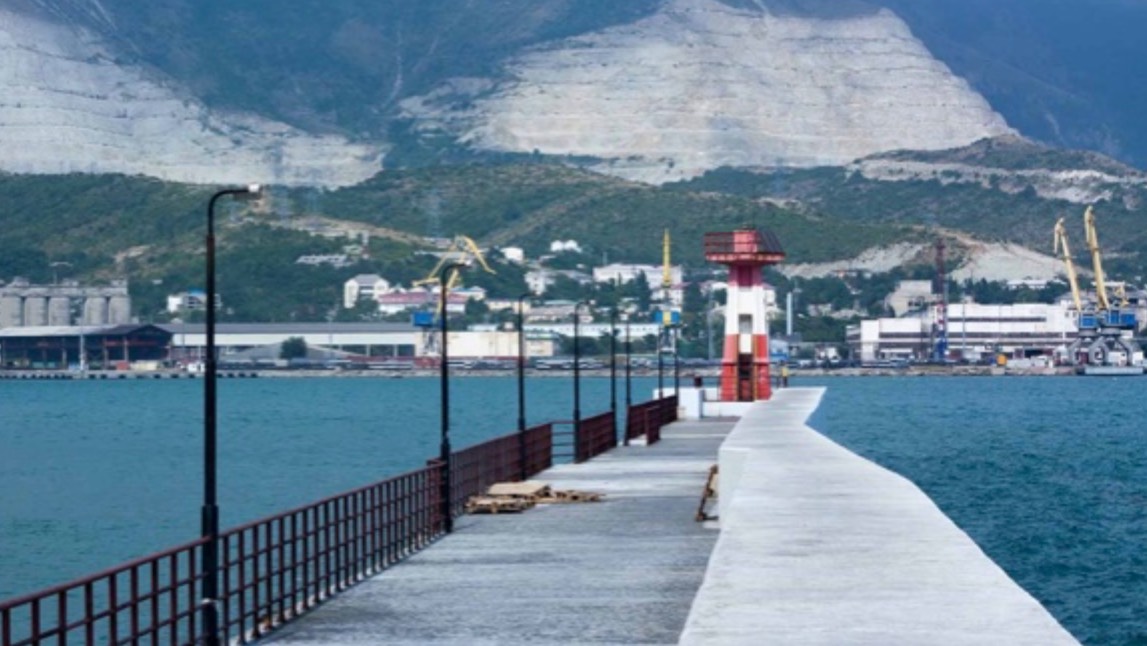 Дорогами Новороссийска смотреть онлайн