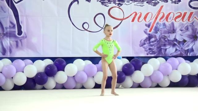Третьякова Полина 2013 г.р. художественная гимнастика, соревнования "Ивановские пороги" смотреть онлайн