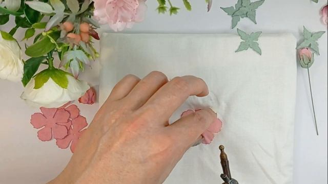 МАСТЕР-КЛАСС: "Цветы шиповника" от Светланы Романовой смотреть онлайн