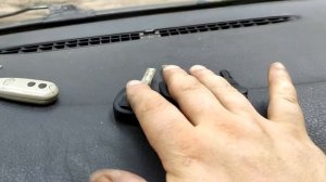 Фольцваген пассат 2000 год ремонт личинки двери и изготовление новых ключей с перезаписью и удалени