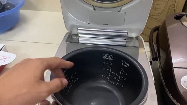 Nồi Cơm Panasonic SR-SK102 | Nồi Zoirushi NP-BB10 | Gia Dụng Nhật Bãi смотреть онлайн