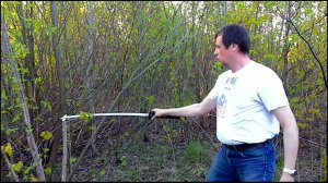 Тамэсигири в школе фехтования Katana Club рубка катаной деревца толщиной в два c половиной пальца