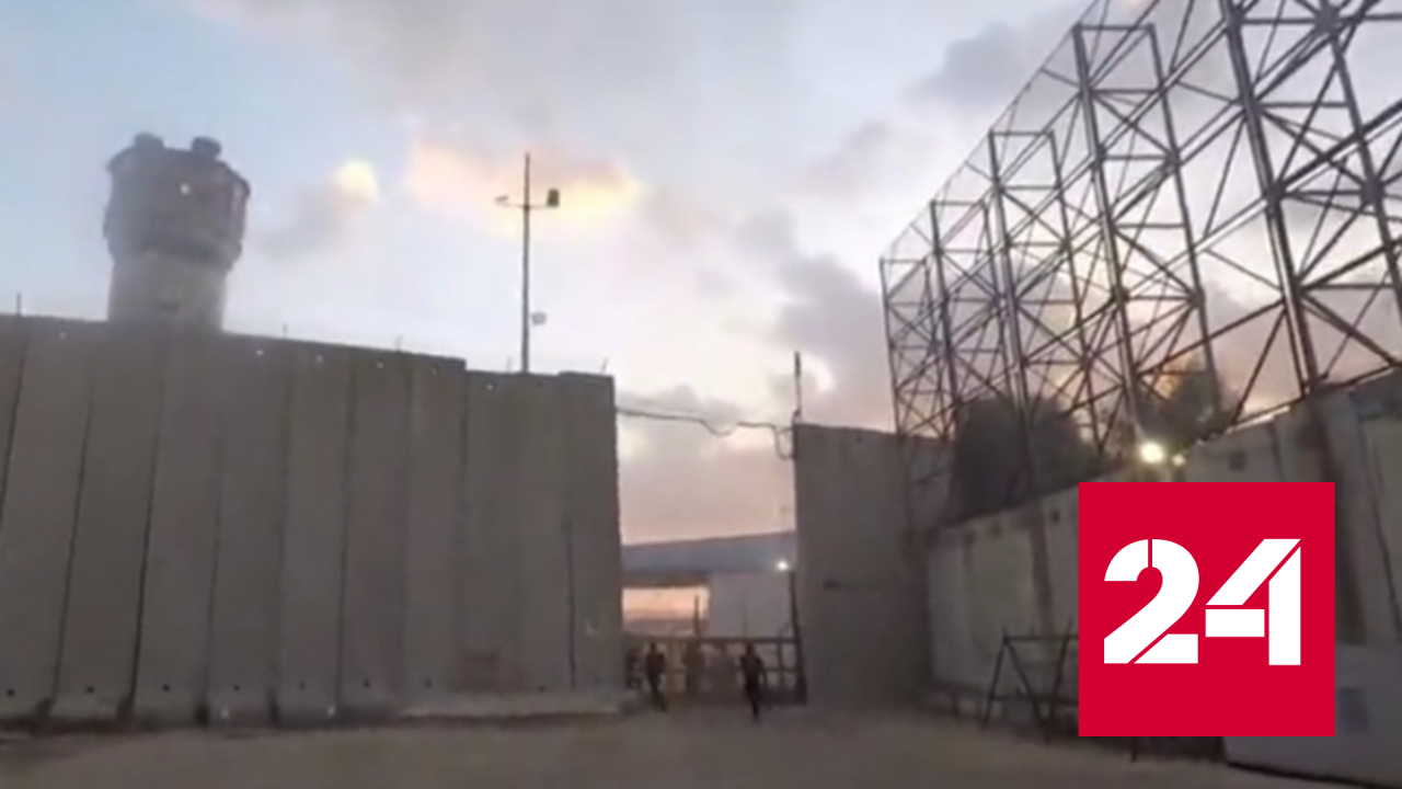 Появилось видео атаки на приграничный израильский опорный пункт - Россия 24
