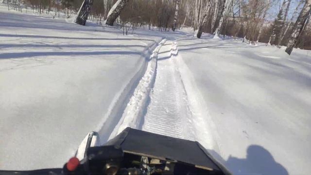 Самодельный снегоход с двигателем lifan 20 л/с гусеница райда лонг 500мм. смотреть онлайн