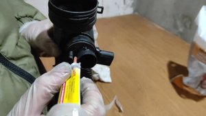 Фольксваген гольф, ремонт патрубка воздушного фильтра, Loctite 3090.