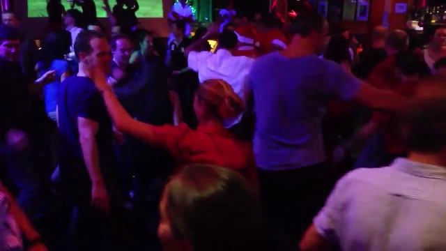 Cuban Salsa Rueda in Vienna, Austria @ Floridita смотреть онлайн