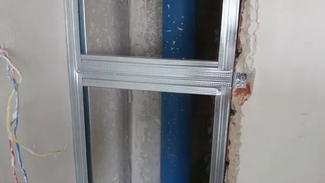 как закрепить профиль в узком месте. Способ 2.
