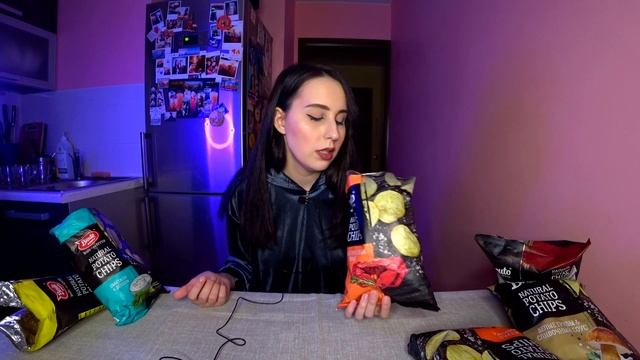 ЧТО ЗА ЧИПСЫ BRUTO?? ПОПРОБОВАЛИ ВСЕ И НАШЛИ САМЫЕ ВКУСНЫЕ!? смотреть онлайн