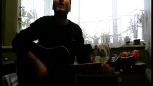 Эй, зазноба, выходи скорей во двор