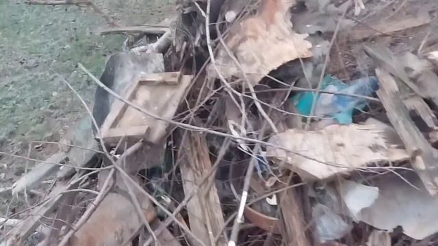 заготовка палок для обрешотки. Делаем обрешотку и уборку территории нашего вольера смотреть онлайн