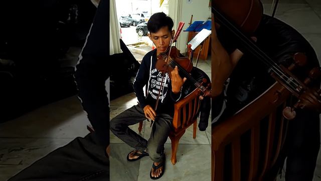 MUSIK BIOLA смотреть онлайн