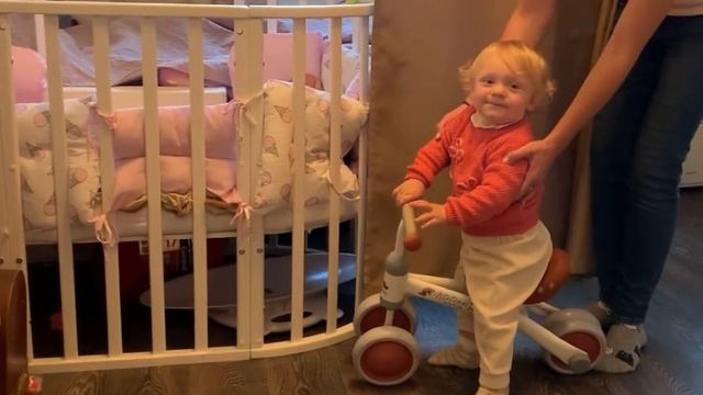 Беговел Demiand BB-1 в годик смотреть онлайн