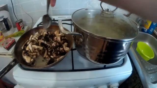 Суп с грибами и плавленым сыром смотреть онлайн