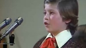 Большой детский хор, солист Дима Голов - Песенка быка