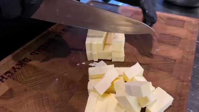 Классический рецепт торта Наполеон. Рецепт заварной крем. смотреть онлайн