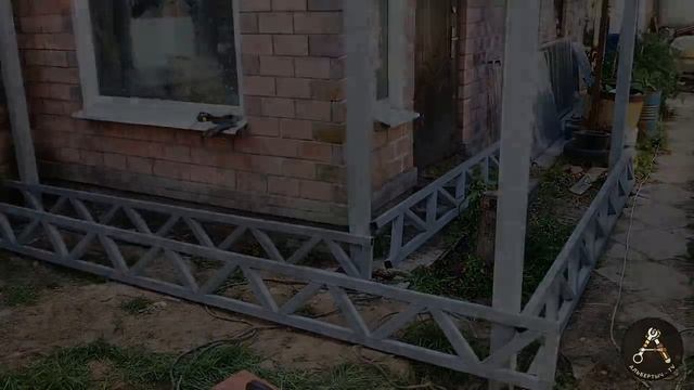 Балкон из профильной трубы своими руками