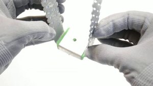 Тонкий виброподвес SoundGuard Vibro M для стен и потолка на основе эластомера