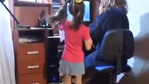 Брошенные дети часто живут с родителями
