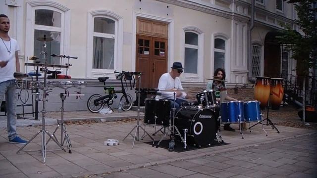 ОЛБ и Михаил Крылов на Почтовой 6/6 смотреть онлайн