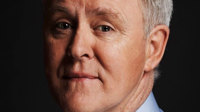 "Amoretti: Sonnet 8" by Edmund Spencer (read by John Lithgow) смотреть онлайн