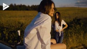 Nayio Bitz & Nikko Culture - Upside Down (Official Video).mp4