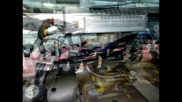 Yaris Замена газогенератора подушки переднего пассажира/Установка кронштейна рулевой колонки. смотреть онлайн