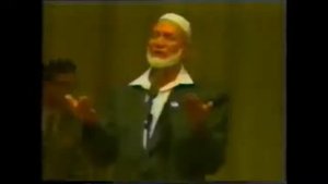 Вопрос от Христианина переводчики изменили оригинальный текст Библи Грецкий и на Иврите?Ахмад Дидат