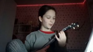 учусь ИГРАТЬ на УКУЛЕЛЕ за 4 дня