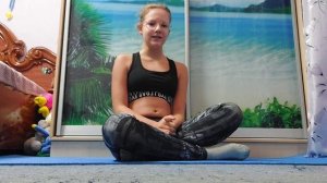 Растяжка на шпагат день 1?//растяжка//как сесть на шпагат//viola.la_la