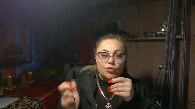 Заговорить булавку на сохранность денег. #деньги #достаток смотреть онлайн