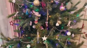 Ой летят летят снежинки