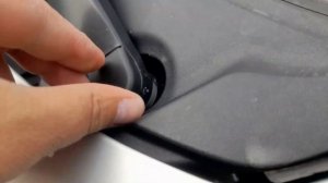 Заглушка гайки крепления поводка переднего дворника T oyota AURIS COROLLA