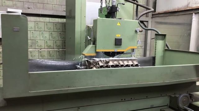 Каверны на окнах ОЖ ГБЦ-ремонт. Шлифовка ГБЦ на плоско-шлифовальном станке. смотреть онлайн