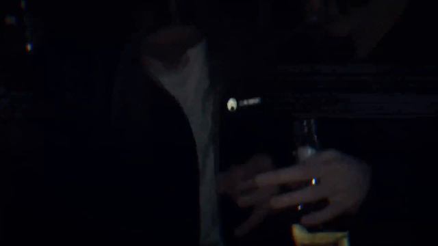 тусовка в подъезде но в кадре тусуюсь я один  причина бросить