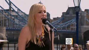 Natasha Bedingfield performs "Weightless"