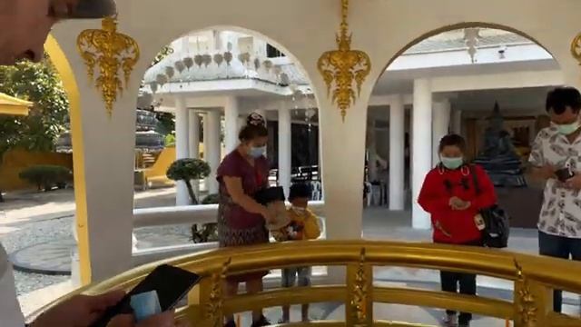 Почему стоит ехать на север Таиланда, а не на юг? смотреть онлайн