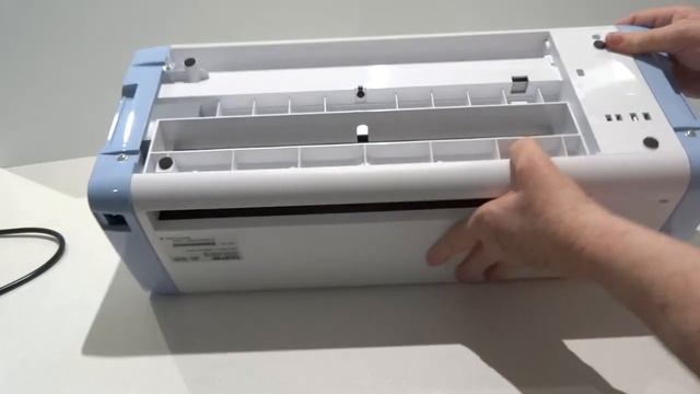 Cleaning the scanner glass SDX ScanN cut смотреть онлайн