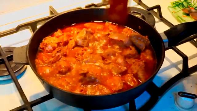Тушеное мясо с картошкой,обалденное блюдо смотреть онлайн
