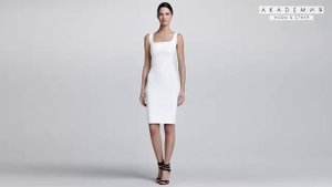 Как подобрать женские украшения под вырез одежды