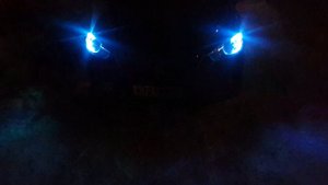 Габаритные огни. Стильный взгляд MAZDA CX-5.Фары стробоскопы. Светодиодные лампы.
