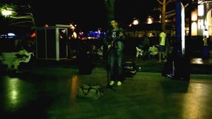 Парень поёт как Розембаум. Ялта 2012