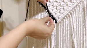 Macrame-Bag-with-Colored-Cord-Lining-Tutorial