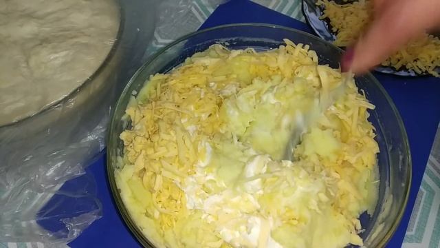 Вкусные ШАНЕЖКИ с картофелем и СЫРОМ.
