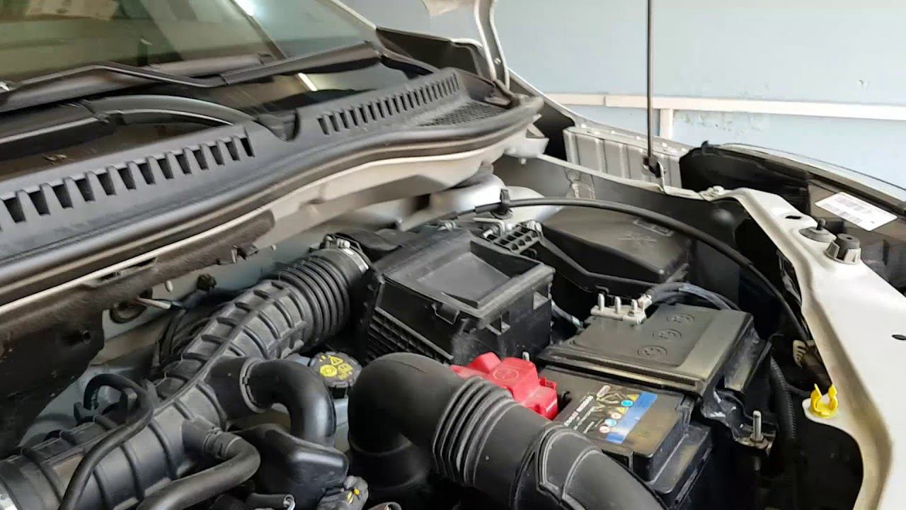 Рено Каптур  1 6 CVT Уровень масла  в двигателе и вариаторе