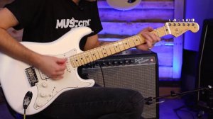 Fender Juanes Stratocaster Electric Guitar Demo at Music City Canada