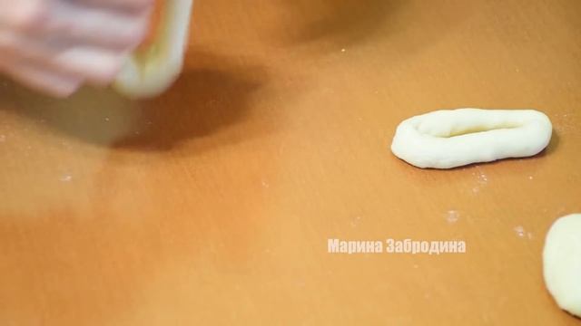 Ароматные Цветочки  Булочки с чесноком и оливками