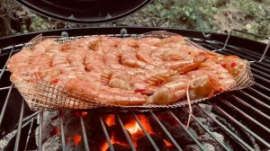 Готовим Лангустины на углях.