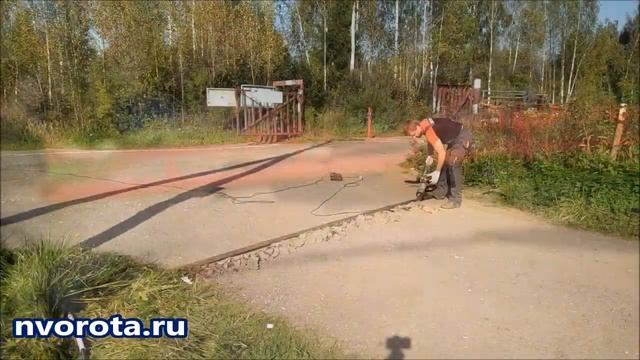 Антивандальный шлагбаум СНТ фундамент на винтовых сваях