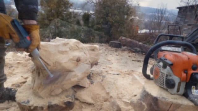 Резьба по дереву бензопилой. Медведь. Россия. смотреть онлайн