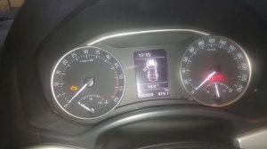 Октавия А5 непонятный писк при включении зажигания. Что это?